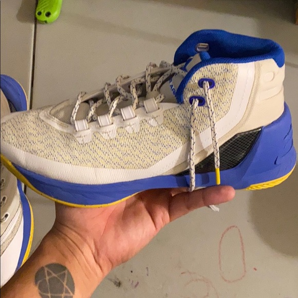 Under Armour Steph Curry signature shoe - Picture 5 of 7